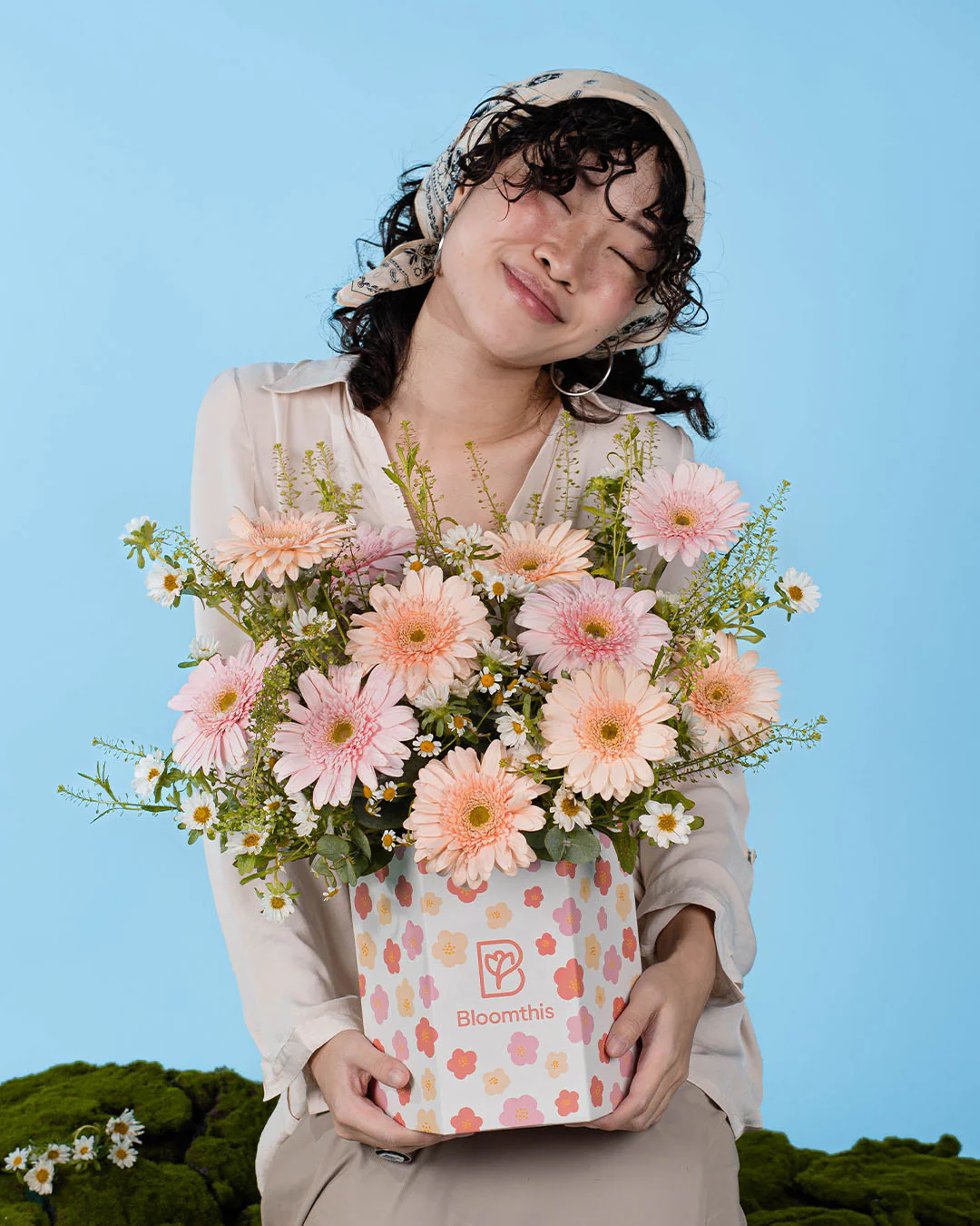 Spring Whimsy Hana Pink Gerbera Flower Box - Image 2