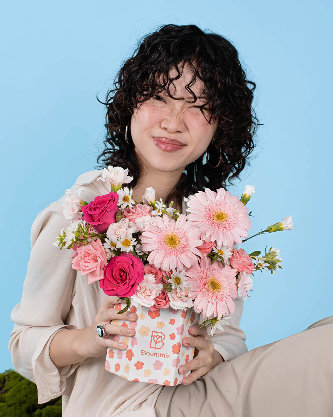 Spring Whimsy Zandra Pink Gerbera Flower Box - Image 4