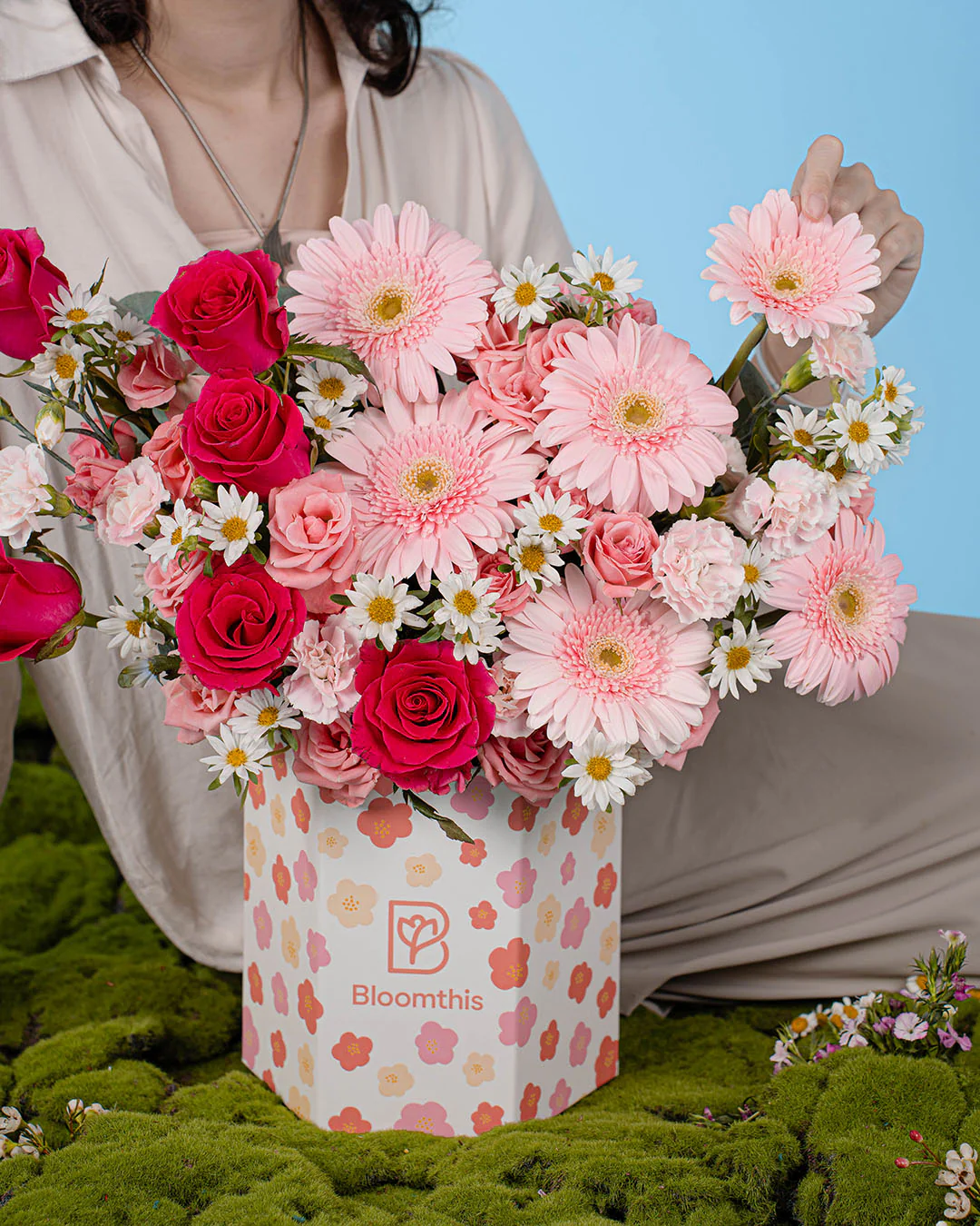 Spring Whimsy Zandra Pink Gerbera Flower Box - Image 6
