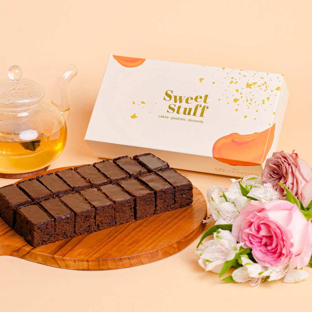 Sweet Stuff Chocolate Brownie Slab Cake - Image 4