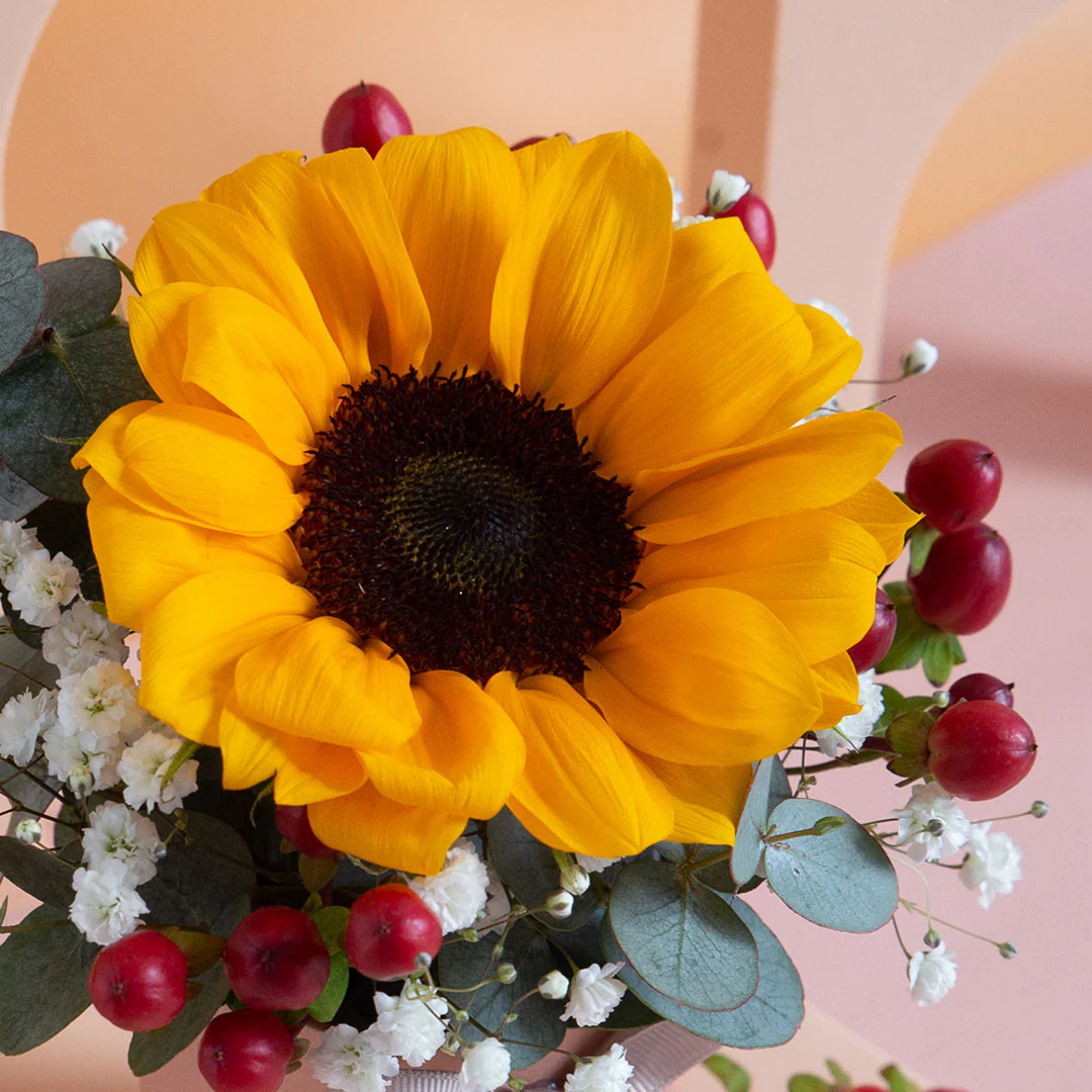 Tinkerbell Sunflower Mini Flower Box - Image 4