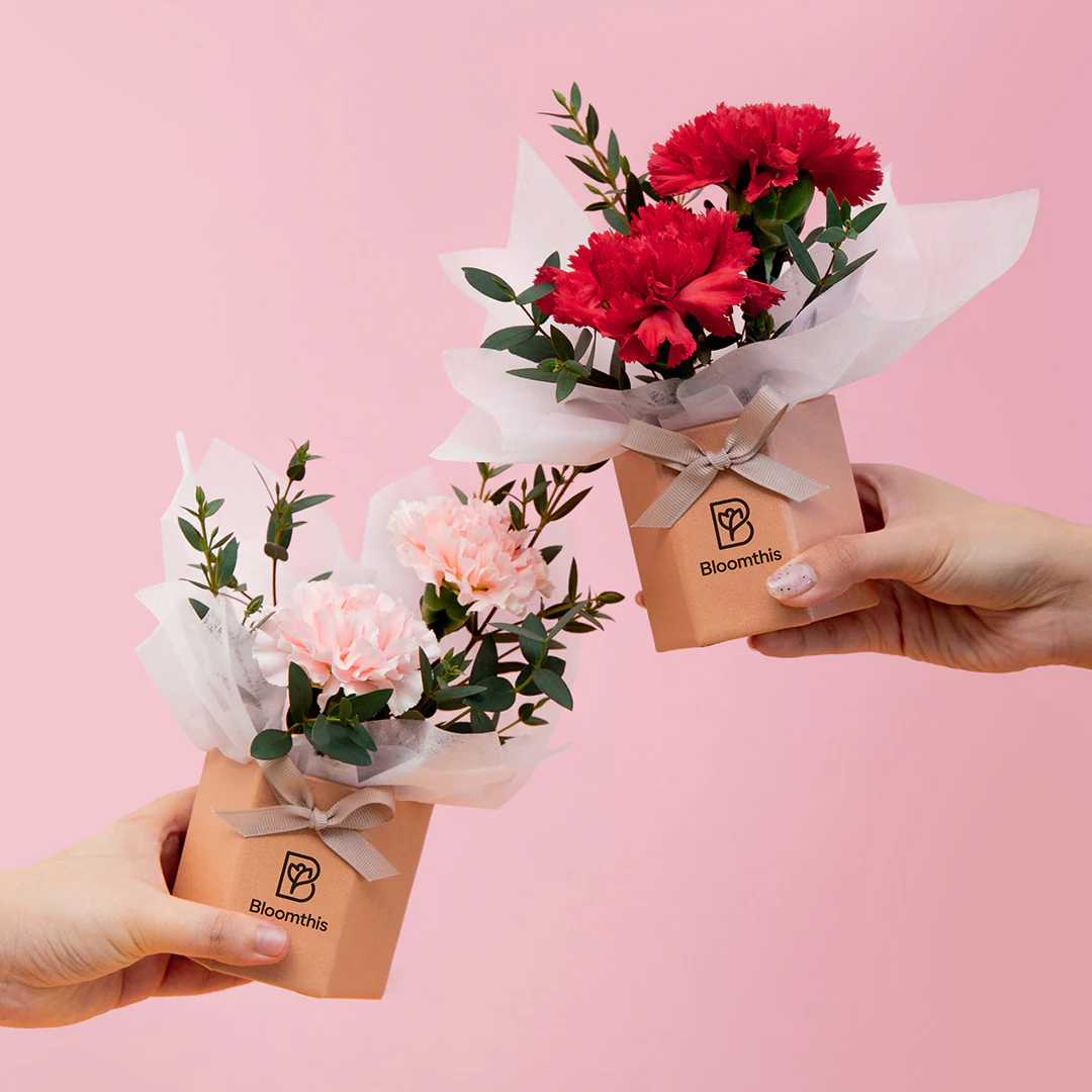 Wynona Carnation Mini Flower Box - Image 4
